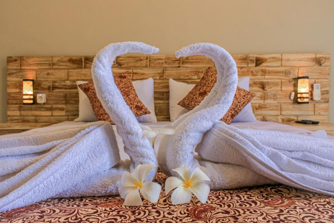 Hotel Niki Jembrana エクステリア 写真